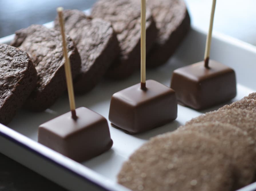 Brownies, Pot de Creme, Spicy Snicker Doodle on a tray.